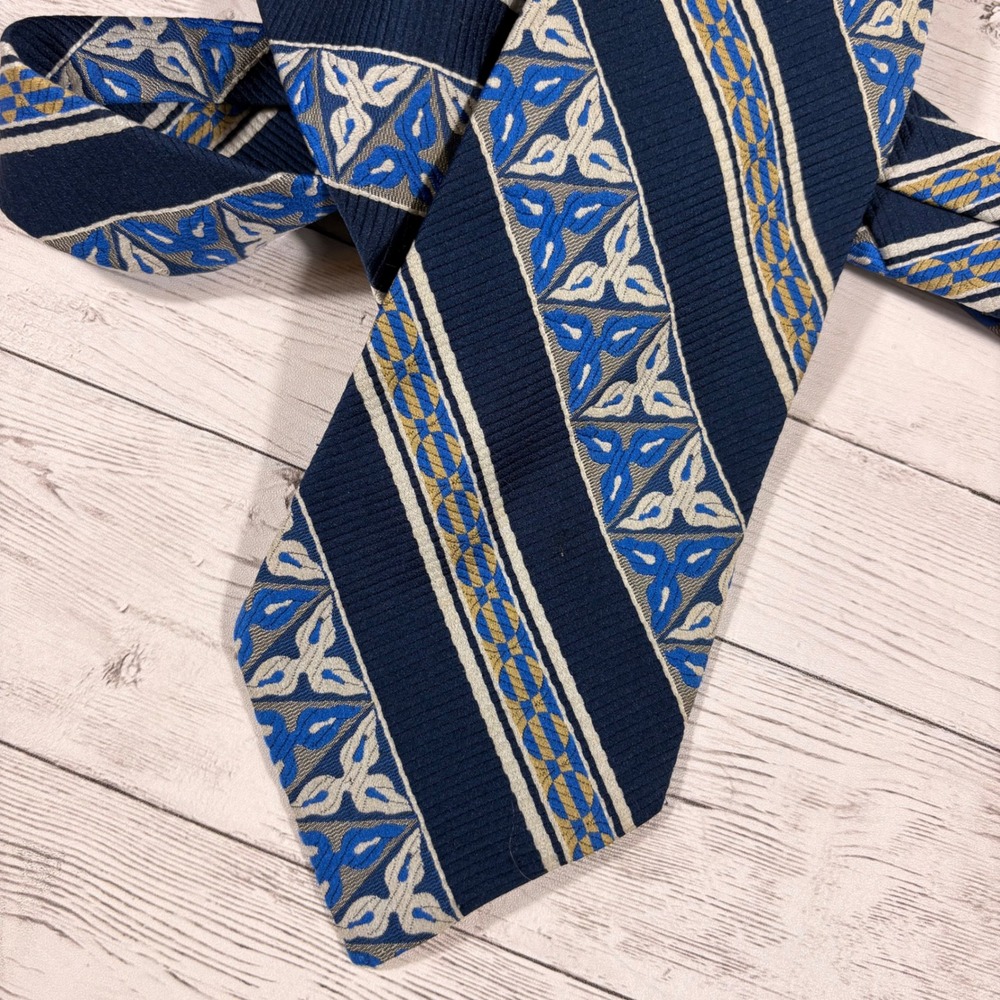 Vintage Montgomery Ward Navy Blue Striped Geometric Dacron Polyester Necktie